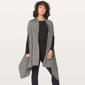 Lululemon Live Freely Wrap Black Angel Wing OS